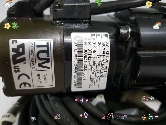 Yaskawa SGMAH-A3AAAH761 AC SERVO MOTOR 30W 200V 3000RPM 0.44A NEW