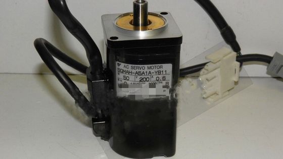 Yaskawa SGMAH-A5A1A-YB11 AC SERVO MOTOR 50W 200V 3000RPM 0.6A NEW