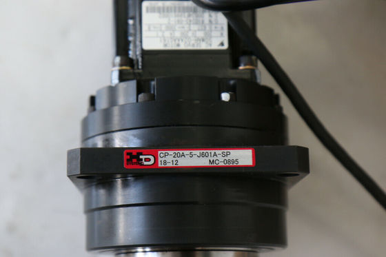 Yaskawa SGMAH-A5AAAG161 AC SERVO MOTOR 50W 200V 3000RPM 0.64A NEW