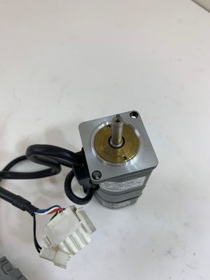 Yaskawa SGMAH-A5AAAH12C AC SERVO MOTOR 50W 200V 3000RPM 0.64A NEW