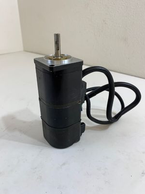 Yaskawa SGMAH-A5AAAH12C AC SERVO MOTOR 50W 200V 3000RPM 0.64A NEW
