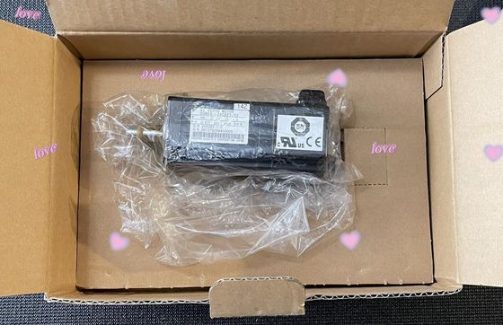 Yaskawa SGMAS-02A2A21-Y1 AC SERVO MOTOR 100W 200V 3000RPM 0.91A NEW