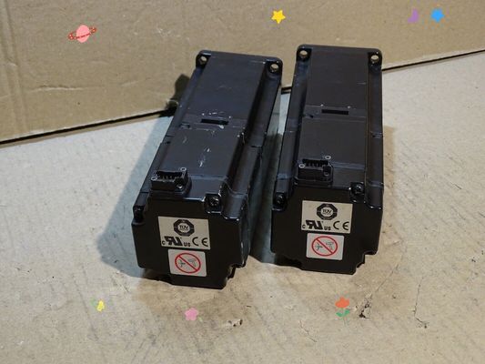 Yaskawa SGMAS-04A2A41 AC SERVO MOTOR 400W 200V 3000RPM 2.6A NEW
