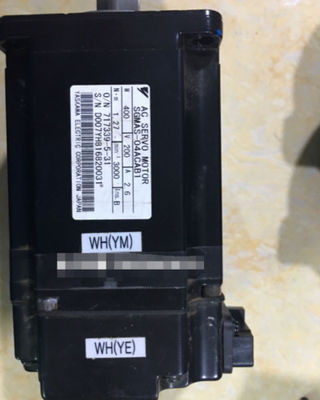 Yaskawa SGMAS-04ACAB1 AC SERVO MOTOR 400W 200V 3000RPM 2.6A NEW