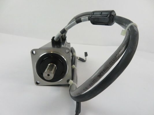 Yaskawa SGMAS-06ACA21-E AC SERVO MOTOR 600W 200V 3000RPM 4.3A NEW