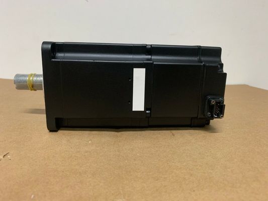 Yaskawa SGMAS-08A2A4C AC SERVO MOTOR 750W 200V 3000RPM 5.4A NEW