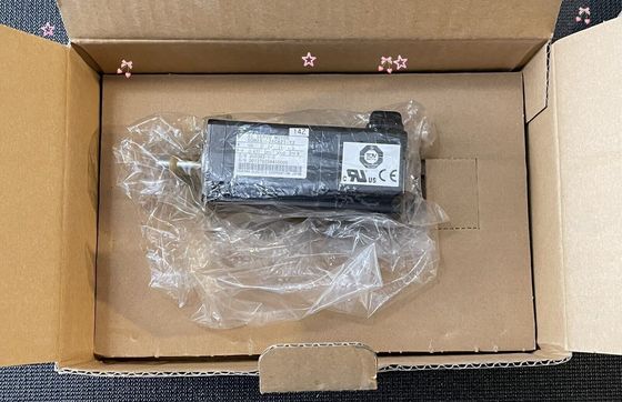 Yaskawa SGMAS-08ACA6C AC SERVO MOTOR 750W 200V 3000RPM 5.4A NEW