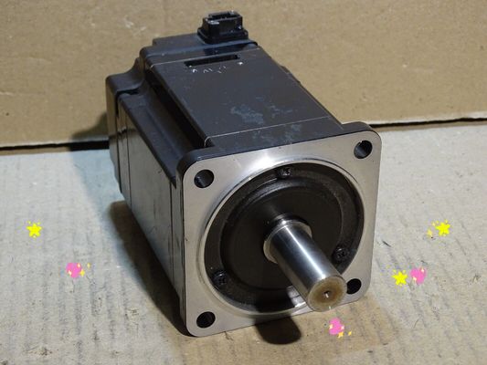 Yaskawa SGMAS-08ACABC AC SERVO MOTOR 750W 200V 3000RPM 5.4A NEW