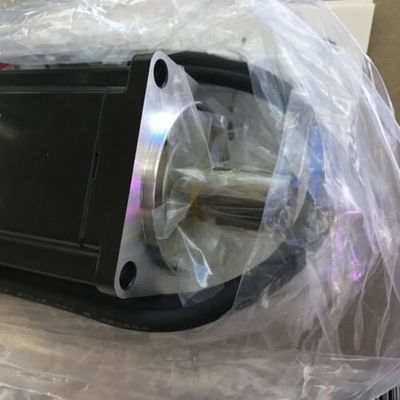 Yaskawa SGMAS-A5ABA-TE12 AC SERVO MOTOR 50W 200V 3000RPM 0.66A NEW