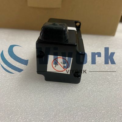 Yaskawa SGMAS-A5ACAJ161 AC SERVO MOTOR 50W 200V 3000RPM 0.66A NEW