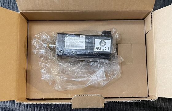 Yaskawa SGMAS-C2ACA21-Y2 AC SERVO MOTOR 150W 200V 3000RPM 1.8A NEW