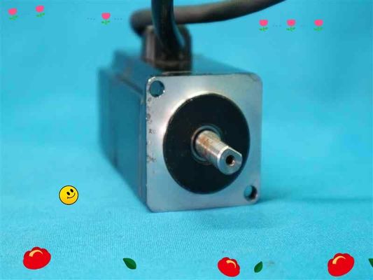 Yaskawa SGMAS-C2AGA-SU12 AC SERVO MOTOR 150W 200V 3000RPM 1.8A NEW