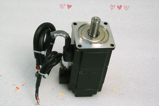 Yaskawa SGMAV-01A3A2S AC SERVO MOTOR 100W 200V 3000RPM 0.91A NEW