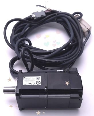 Yaskawa SGMAV-01A3A6S AC SERVO MOTOR 100W 200V 3000RPM 0.91A NEW