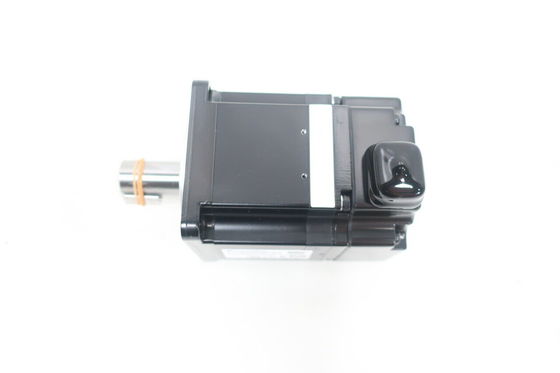 Yaskawa SGMAV-01ADAHB21 AC SERVO MOTOR 100W 200V 3000RPM 0.91A NEW