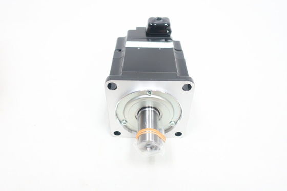 Yaskawa SGMAV-02A3A61 AC SERVO MOTOR 200W 200V 3000RPM 1.5A NEW