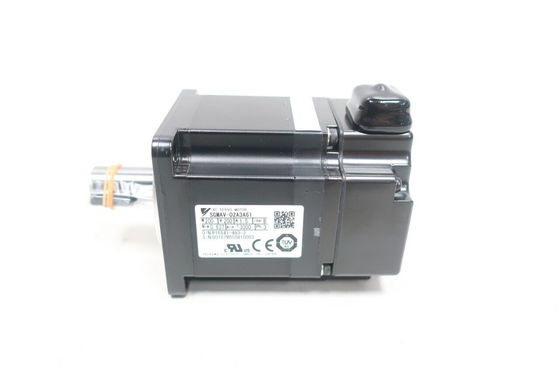 Yaskawa SGMAV-02A3A61 AC SERVO MOTOR 200W 200V 3000RPM 1.5A NEW