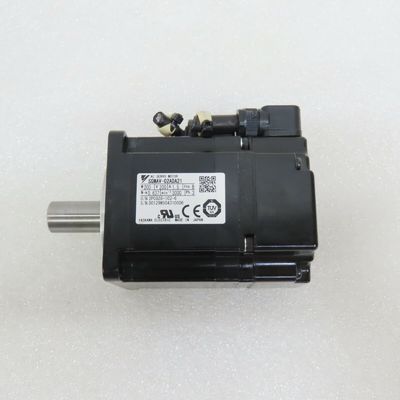 Yaskawa SGMAV-02ADA21 AC SERVO MOTOR 200W 200V 3000RPM 1.5A NEW