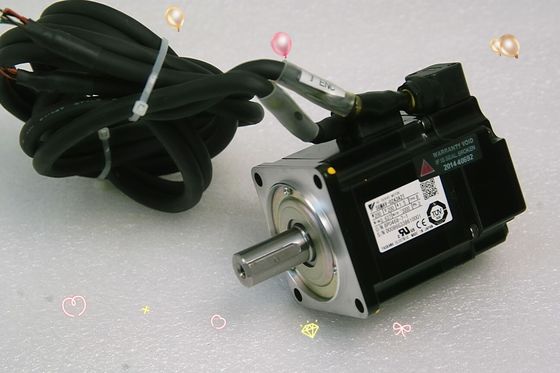 Yaskawa SGMAV-02ADAHB21 AC SERVO MOTOR 200W 200V 3000RPM 1.5A NEW