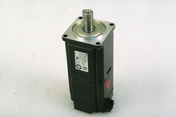 Yaskawa SGMAV-04A3A2C AC SERVO MOTOR 400W 200V 3000RPM 2.6A NEW
