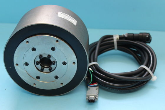 Yaskawa SGMCS-05B3C11 AC SERVO MOTOR 1.7A 105W 200V 200RPM NEW