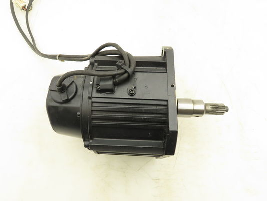 Yaskawa SGMDH-12A2A-YR12 AC SERVO MOTOR 7.3A 1150W 2000RPM NEW