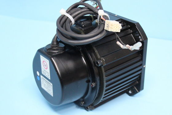 Yaskawa SGMDH-12A2A-YR14 AC SERVO MOTOR 7.3A 1150W 2000RPM NEW