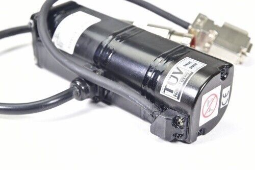 Yaskawa SGME-01AFNT31 AC SERVO MOTOR 0.87A 100W 3000RPM 200V NEW