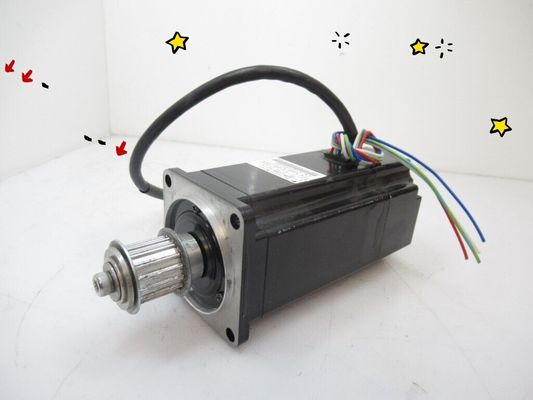 Yaskawa SGME-04AF14B AC SERVO MOTOR 2.6A 400W 3000RPM 200V NEW