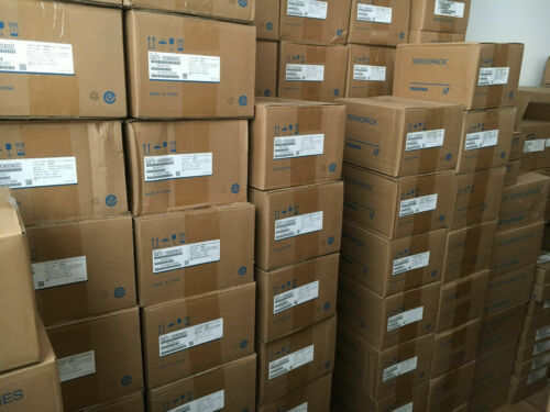 Yaskawa SGME-08AP AC SERVO MOTOR 4.4A 750W 3000RPM 200V NEW