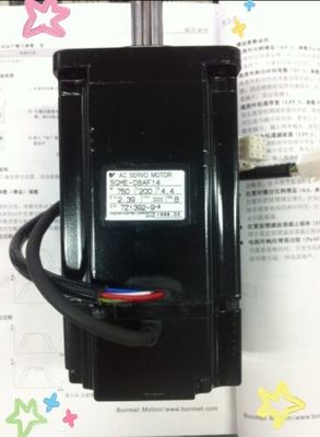 Yaskawa SGME-08AFNT41 AC SERVO MOTOR 4.4A 750W 3000RPM 200V NEW
