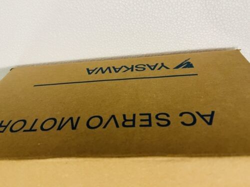 Yaskawa SGMG-05A2ASCRB AC SERVO MOTOR 3.8A 450W 1500RPM 200V NEW