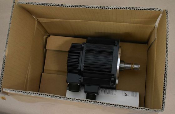 Yaskawa SGMGH-05A2A61 AC Servo Motor 3.8A 450W 1500RPM 200V NEW