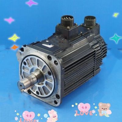 Yaskawa SGMGH-09ACB6B AC Servo Motor 7.6A 900W 1000RPM 200V NEW