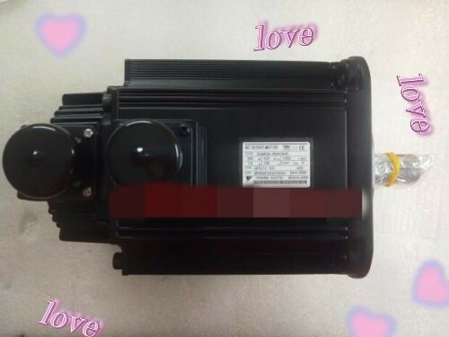 Yaskawa SGMGH-09PCA-AM14 AC Servo Motor 7.6A 900W 1000RPM 200V NEW
