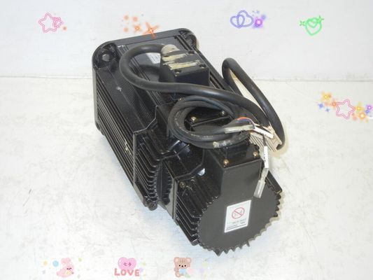Yaskawa SGMGH-12A2B2 AC Servo Motor 7.6A 900W 1000RPM 200V NEW