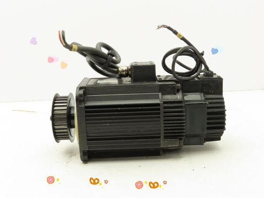 Yaskawa SGMGH-13A2A-YR23A AC Servo Motor 16.7A 1.3KW 1500RPM 200V NEW