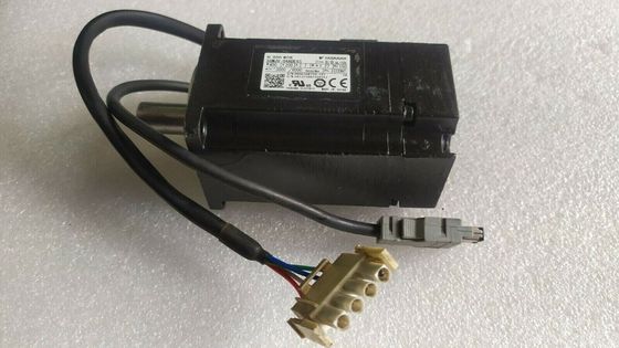 Yaskawa SGMJV-02ADC6S AC SERVO MOTOR 1.6A 200W 3000RPM 200V NEW