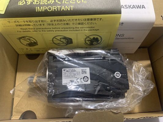 Yaskawa SGMJV-04AAA61 AC SERVO MOTOR 2.7A 400W 3000RPM 200V NEW