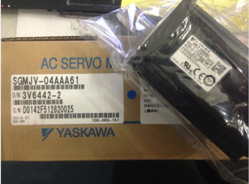 Yaskawa SGMJV-04AAA61 AC SERVO MOTOR 2.7A 400W 3000RPM 200V NEW