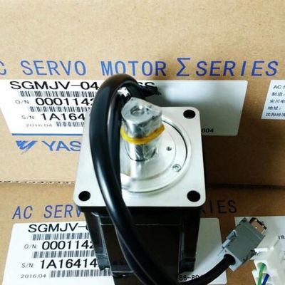 Yaskawa SGMJV-04ADAB1 AC SERVO MOTOR 2.7A 400W 3000RPM 200V NEW