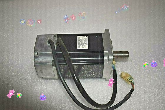 Yaskawa SGML-01AF14B AC SERVO MOTOR 0.87A 100W 3000RPM 200V NEW