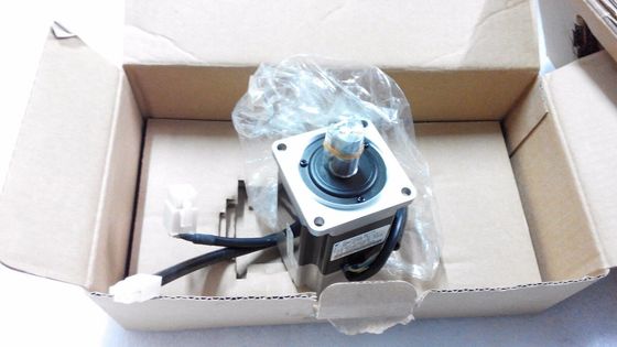 Yaskawa SGML-02AFJ16 AC SERVO MOTOR 2A 200W 3000RPM 200V NEW