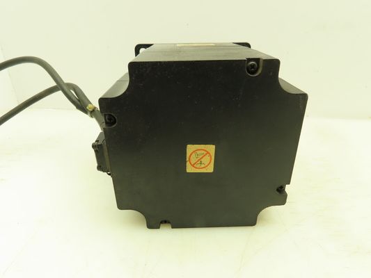Yaskawa SGMP-08AWR12 AC SERVO MOTOR 4.1A 750W 3000RPM 200V NEW