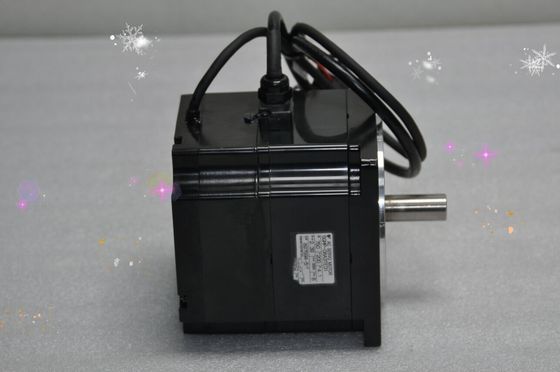 Yaskawa SGMP-08TE31 AC SERVO MOTOR 4.1A 750W 3000RPM 200V NEW