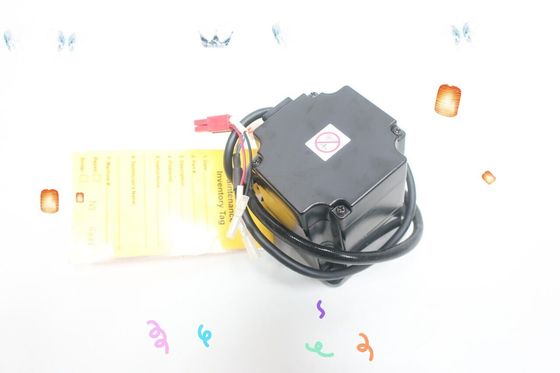 Yaskawa SGMPH-02A1A2B AC SERVO MOTOR 200W 3000RPM 200V 2.2A NEW