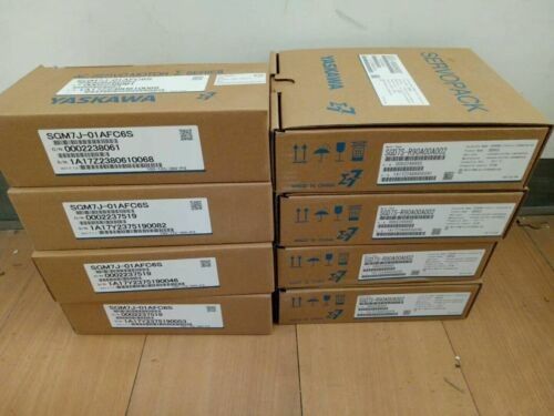Yaskawa SGMPH-02AAA2B AC SERVO MOTOR 200W 3000RPM 200V 2A NEW