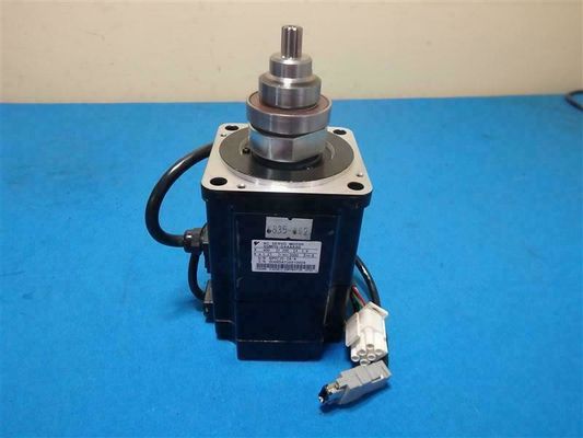 Yaskawa SGMPH-04AAA6B AC SERVO MOTOR 400W 3000RPM 200V 2.6A NEW