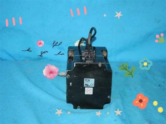 Yaskawa SGMPH-08AAA2C AC SERVO MOTOR 750W 3000RPM 200V 4.1A NEW