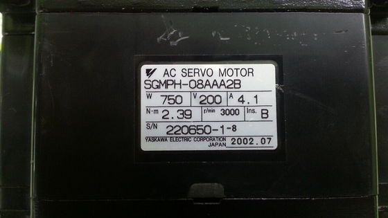 Yaskawa SGMPH-08AAA2B AC SERVO MOTOR 750W 3000RPM 200V 4.1A NEW